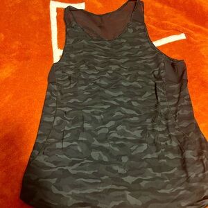 Lululemon Women's Camouflage Tank Top